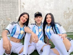 Watch Threelicious-´s Live Show on BongaCams