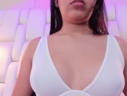 Watch lexyamaya´s Live Show on Chaturbate