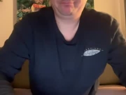 Watch hellohowareyou66´s Live Show on Chaturbate