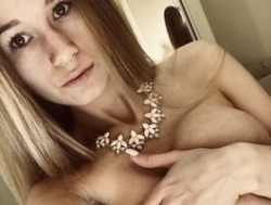 Watch Belkayanochka´s Live Show on BongaCams