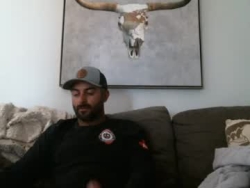 Watch bigcumcanada´s Live Show on Chaturbate