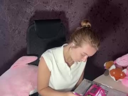 Watch adeliacecil´s Live Show on Chaturbate