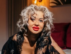 Watch Miss-Kora´s Live Show on BongaCams