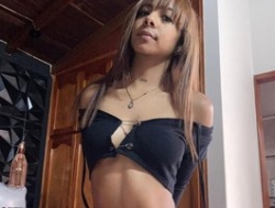 Watch katiaGray2´s Live Show on BongaCams