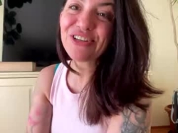 friendship27 is Live on Chaturbate: #chat #maturenew #nonnude #funny
#wifematerial Watch friendship27´s Live Show on Chaturbate