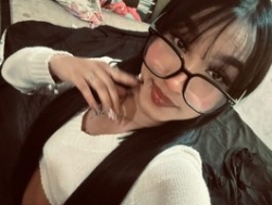 Watch IsaAkerman´s Live Show on BongaCams