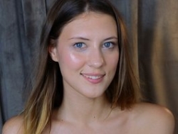 Watch jessiebell´s Live Show on BongaCams