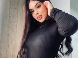 Watch KathalinaAdams´s Live Show on ItsLive