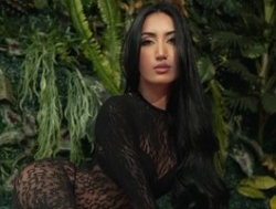 Watch CaitlynBell´s Live Show on BongaCams