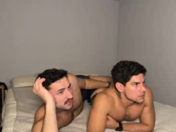 Watch martinybruno´s Live Show on Chaturbate