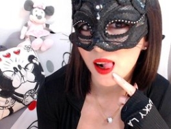 Watch Shan1302´s Live Show on BongaCams