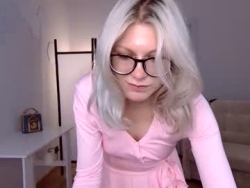 Watch christine_bae´s Live Show on Chaturbate