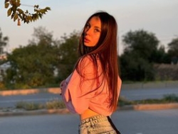 Watch MissN0ir´s Live Show on BongaCams