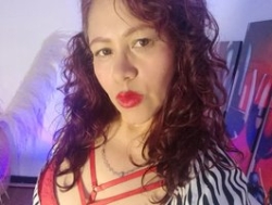 Watch Mariia-Paulaa´s Live Show on BongaCams