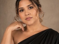 Watch GraceThornton´s Live Show on BongaCams