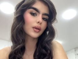 Watch AntonellaDimeo´s Live Show on BongaCams