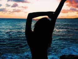 Watch VeryBaby´s Livestream and Chat