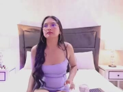 Watch analeah_´s Live Show on Chaturbate