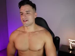 Watch krops_´s Live Show on Chaturbate
