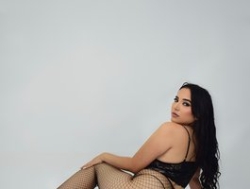 Watch Tracy-Wright´s Live Show on BongaCams