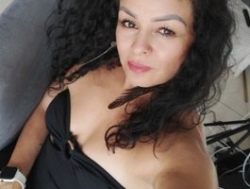 Watch marcela47´s Live Show on BongaCams