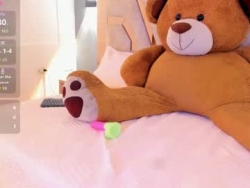 Watch aridreamon´s Live Show on Chaturbate