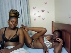 Watch ebony_slut69´s Live Show on Chaturbate