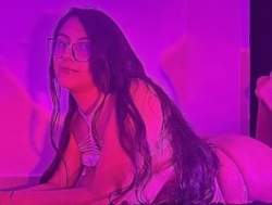 Watch Miarouse´s Live Show on BongaCams