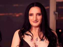 Watch andre-cloefoxx´s Live Show on BongaCams