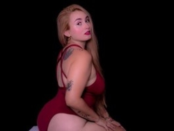 Watch heeidi´s Live Show on BongaCams