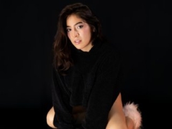 Check Mia_Cullen´s Real-Time Streaming Adult Shows