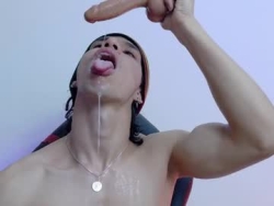 Watch willy_veins´s Live Show on Chaturbate