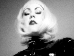 Watch NovaAura´s Live Show on ItsLive