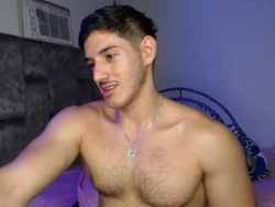Watch jonathancast08´s Live Show on Chaturbate
