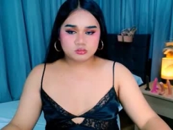 Watch vivienne_locks´s Live Show on Chaturbate