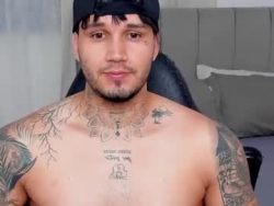 Watch deymon_scott´s Live Show on Chaturbate