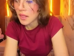 Watch blonde_doll_v´s Live Show on Chaturbate