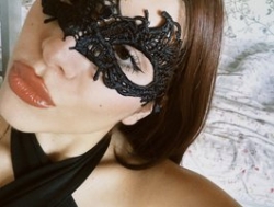 Watch Eclipsemom´s Live Show on BongaCams