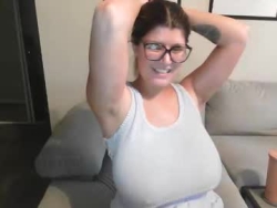 Watch brattybarbiebabe´s Live Show on Chaturbate