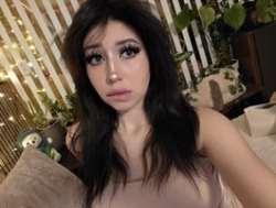 Watch MiaLiaHot´s Live Show on BongaCams