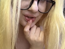 Watch Angel1Bunny´s Live Show on BongaCams