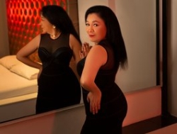 Watch Lady-mature´s Live Show on BongaCams