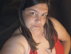 Watch Ionysexylips69´s Live Show on BongaCams