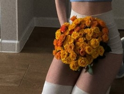 Watch ellaamber´s Live Show on BongaCams