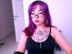 Watch ediefris´s Live Show on Chaturbate