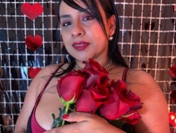 Watch Naia69´s Live Show on BongaCams