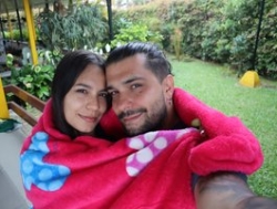 Watch KikiandMax´s Live Show on BongaCams