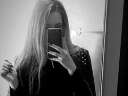 Watch Evamaria2025´s Live Show on BongaCams