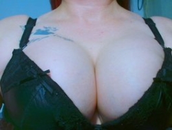 Watch alicesensuel´s Live Show on BongaCams