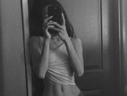 Watch Laylac´s Live Show on BongaCams